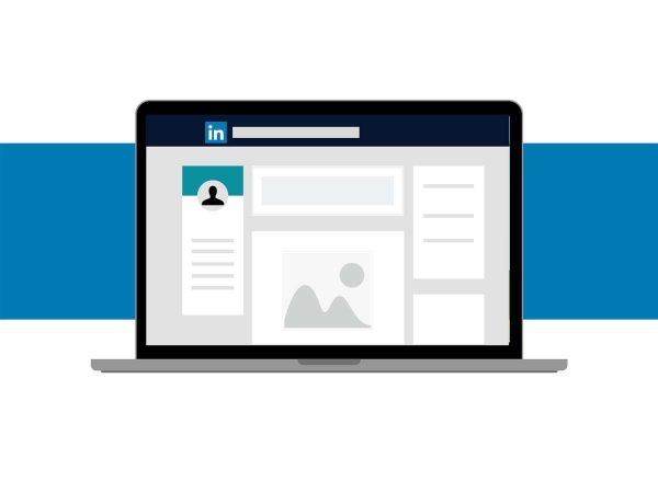 Using LinkedIn Ads to Drive Recruitment for Healthcare Organizations